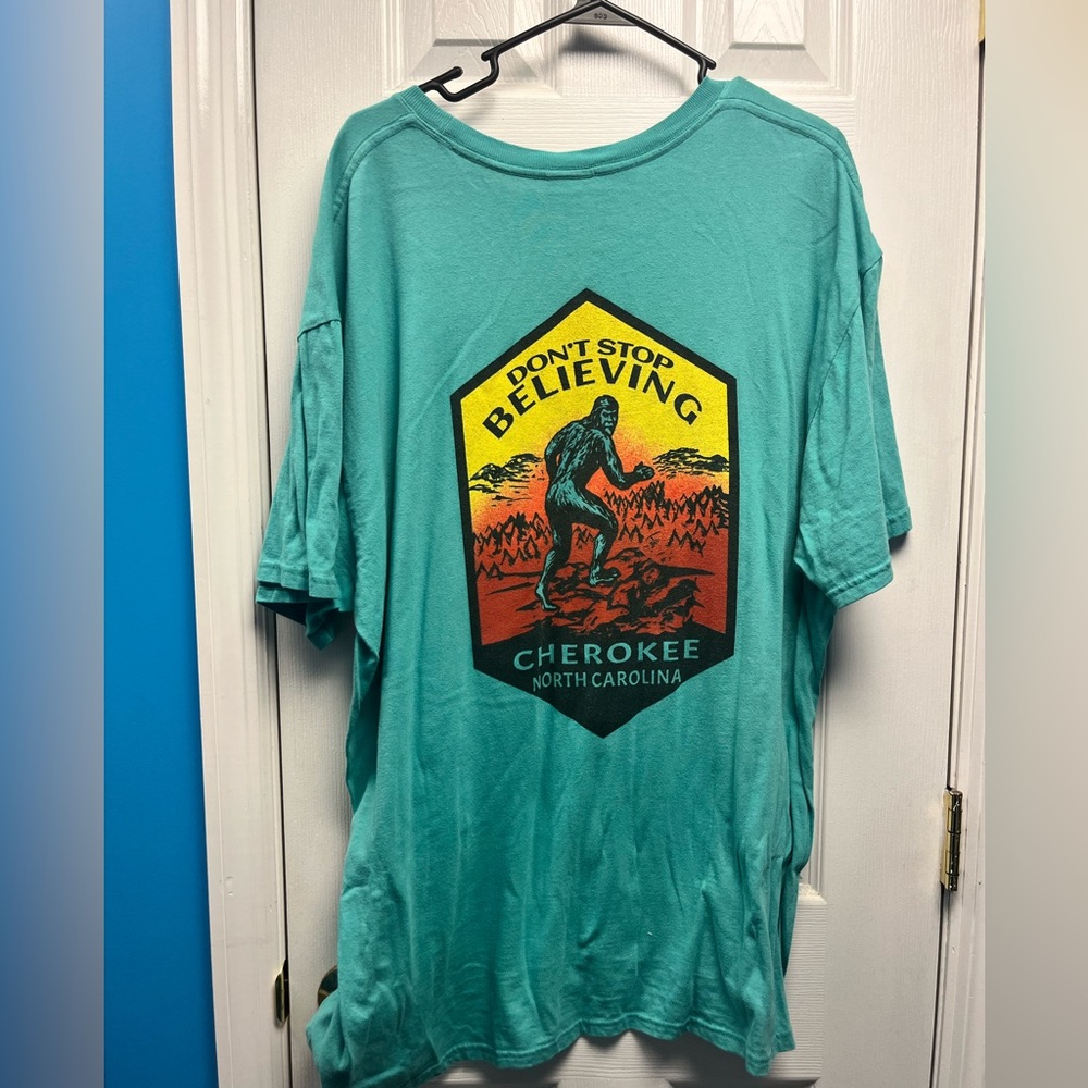 Bigfoot Tshirt💙